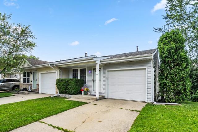 1110 Riverwood Dr, Algonquin, IL 60102