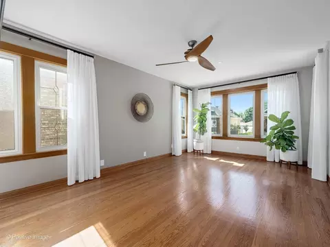 Living - 6427 27th Pl, Berwyn, IL 60402 photo 1 of 2