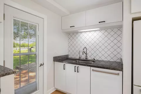 Kitchen - 15023 Mission Ave, Oak Forest, IL 60452 photo 6 of 6