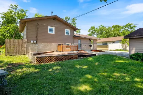 Exterior - 15023 Mission Ave, Oak Forest, IL 60452 photo 3 of 8