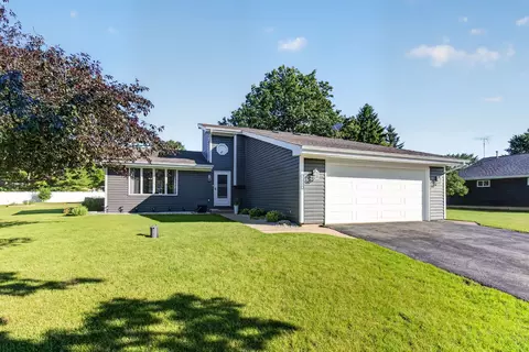 23020 S Michael Dr, Channahon, IL 60410