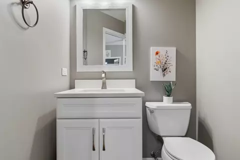 Bath - 25209 Scott Dr, Plainfield, IL 60544 photo 1 of 5