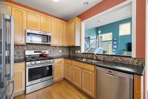 1 Parkside Ct, Algonquin, IL 60102 photo 10