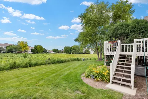 1 Parkside Ct, Algonquin, IL 60102 photo 22