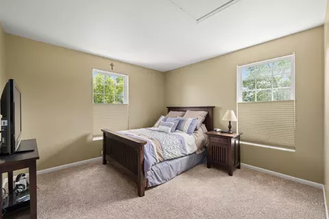 1 Parkside Ct, Algonquin, IL 60102 photo 18