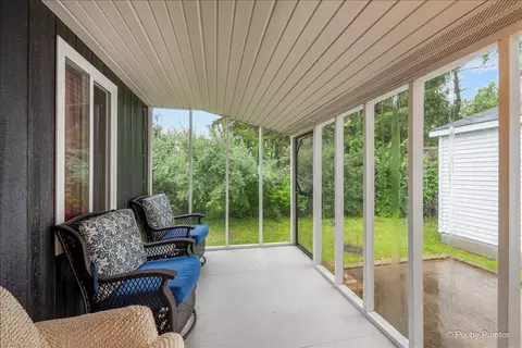 Exterior - 809 E Wilson St, Batavia, IL 60510 photo 2 of 8