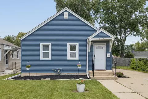 1215 W Jefferson St, Joliet, IL 60435