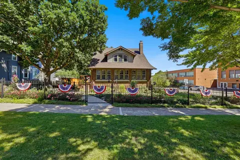 500 Cedar St, Saint Charles, IL 60174