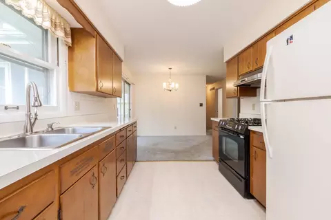 Kitchen - 405 Michael Ct, Normal, IL 61761 photo 2 of 4