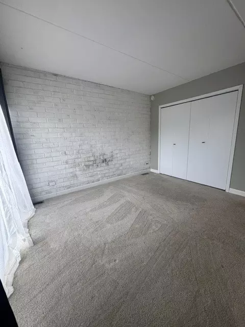Bedroom - 1103 Kenneth Cir, Elgin, IL 60120 photo 1 of 5