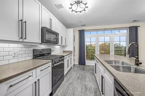 640 Mchenry Rd #408, Wheeling, IL 60090 photo 7