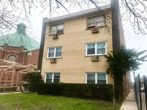 6921 N Ashland Blvd #2B, Chicago, IL 60626