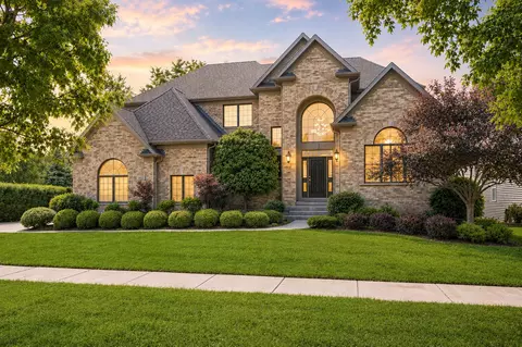 1411 Hatchwood Ct, Naperville, IL 60565