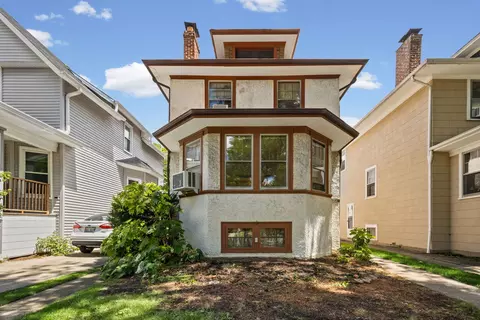 614 N Humphrey Ave, Oak Park, IL 60302