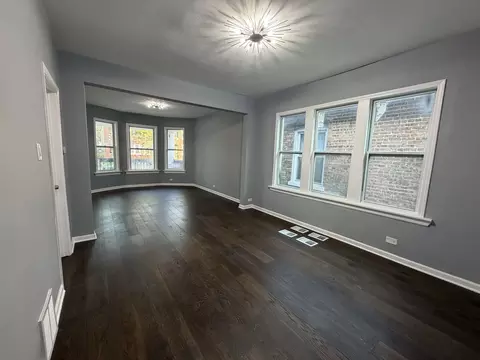 Living - 6922 S Rockwell St, Chicago, IL 60629 photo 4 of 4