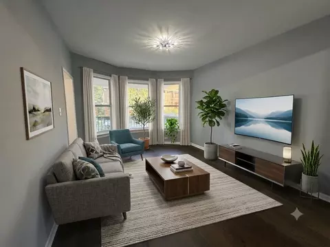 Living - 6922 S Rockwell St, Chicago, IL 60629 photo 1 of 4