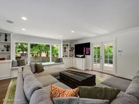 1701 Wagner Rd, Glenview, IL 60025 photo 7