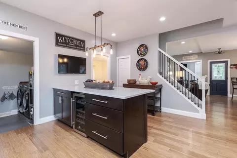 Kitchen - 101 E 4th St, El Paso, IL 61738 photo 9 of 10