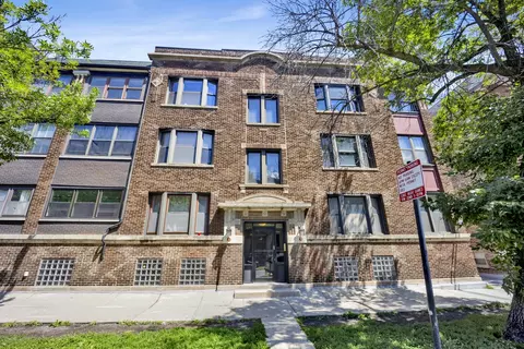 916 W Waveland Ave #3, Chicago, IL 60613