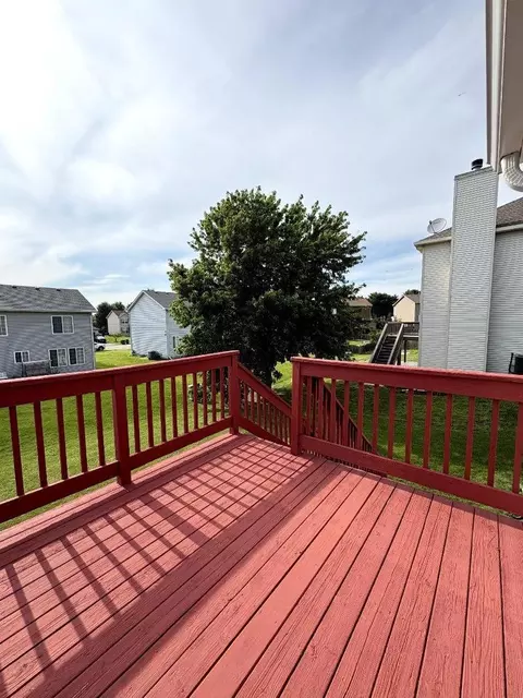 Exterior - 1301 Burns Ct, Minooka, IL 60447 photo 2 of 2