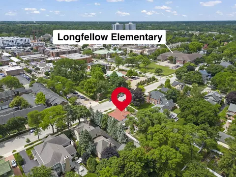 201 W Union Ave, Wheaton, IL 60187 photo 6