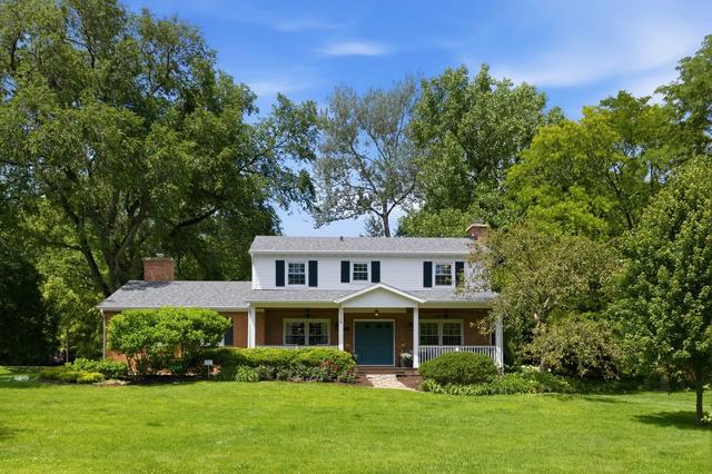 228 Stratford Ln, Inverness, IL 60010