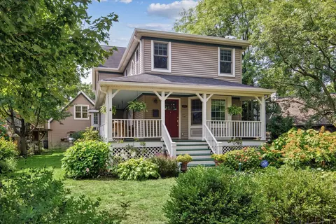 1421 Wilmette Ave, Wilmette, IL 60091