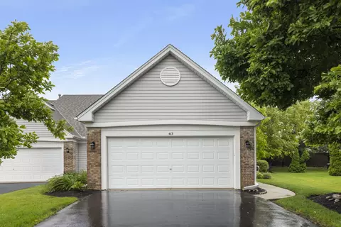 413 Carriage Ct, Oswego, IL 60543