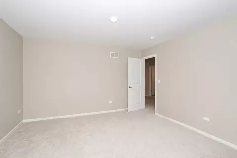 Bedroom - 3617 Emerald Rd, Elgin, IL 60124 photo 5 of 10