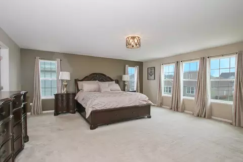 Bedroom - 3617 Emerald Rd, Elgin, IL 60124 photo 1 of 10