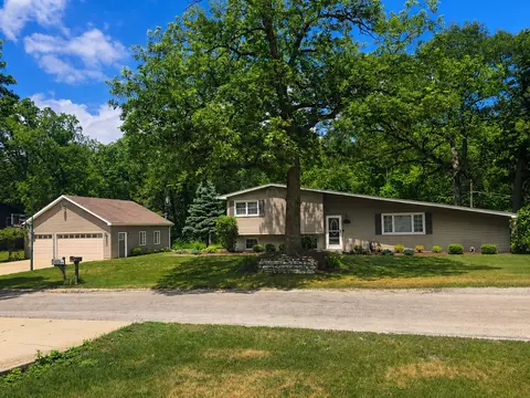 4623 W Nancy Dr, Kankakee, IL 60901 photo 1