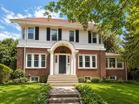 325 Camlin Ave, Rockford, IL 61103