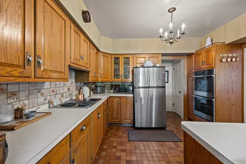 731 Selborne Rd, Riverside, IL 60546 photo 12