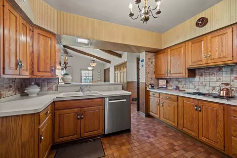 731 Selborne Rd, Riverside, IL 60546 photo 14