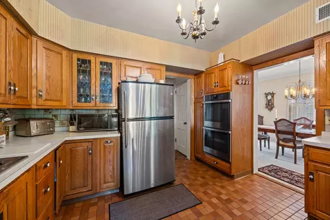 731 Selborne Rd, Riverside, IL 60546 photo 15