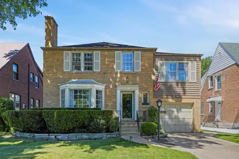 731 Selborne Rd, Riverside, IL 60546