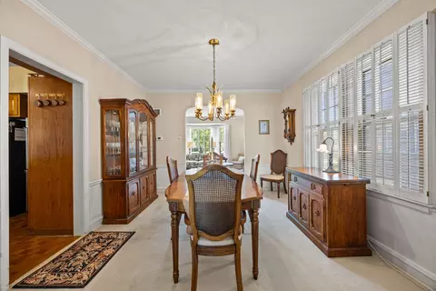 731 Selborne Rd, Riverside, IL 60546 photo 7