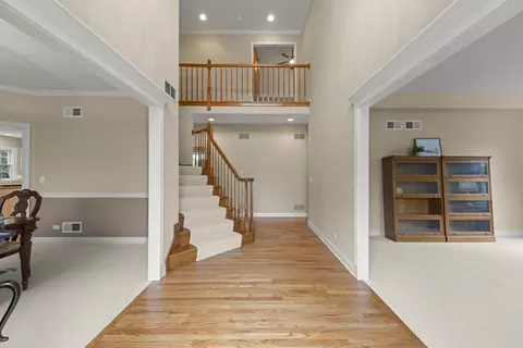 Entry Way - 1570 Orchard Rd, Wheaton, IL 60189 photo 1 of 2