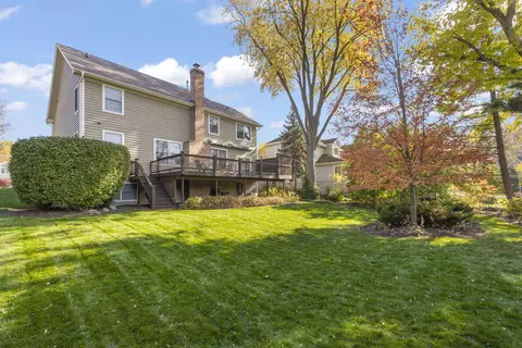 Exterior - 1570 Orchard Rd, Wheaton, IL 60189 photo 5 of 8