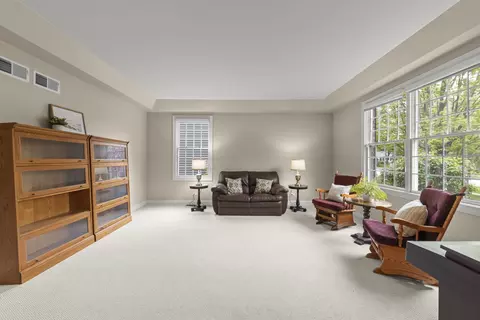Living - 1570 Orchard Rd, Wheaton, IL 60189 photo 1 of 3