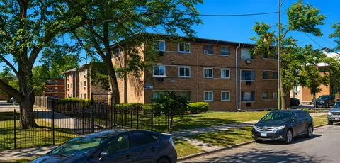 6432 N Ridge Blvd #3C, Chicago, IL 60626
