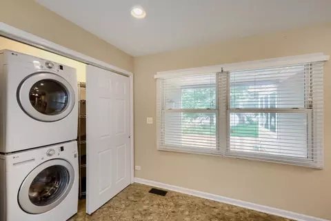Other - 17 Willow St, Algonquin, IL 60102 photo 4 of 6