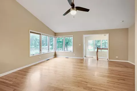 Living - 17 Willow St, Algonquin, IL 60102 photo 1 of 4
