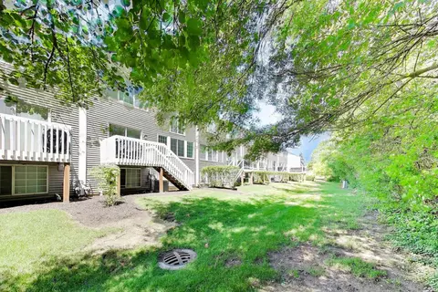 Exterior - 1279 Summersweet Ln, Bartlett, IL 60103 photo 6 of 6