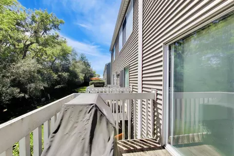Exterior - 1279 Summersweet Ln, Bartlett, IL 60103 photo 2 of 6