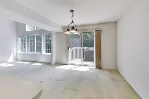 Living - 1279 Summersweet Ln, Bartlett, IL 60103 photo 4 of 5