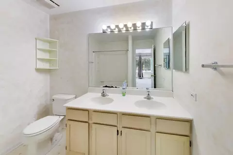Bath - 1279 Summersweet Ln, Bartlett, IL 60103 photo 1 of 3