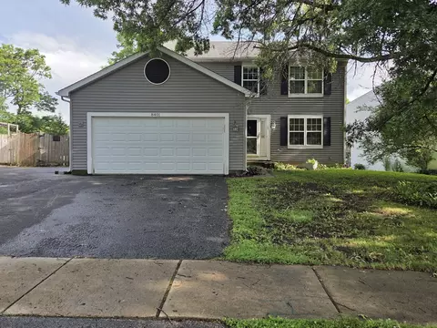 8401 Birch St, Fox Lake, IL 60020