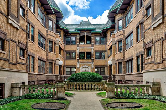 943 E Hyde Park Blvd #3, Chicago, IL 60615