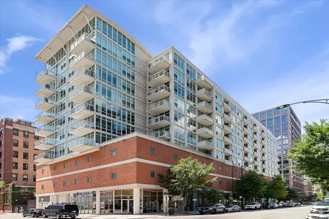 909 W Washington Blvd #606, Chicago, IL 60607